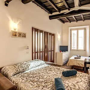 Casa Monticelli ローマ
